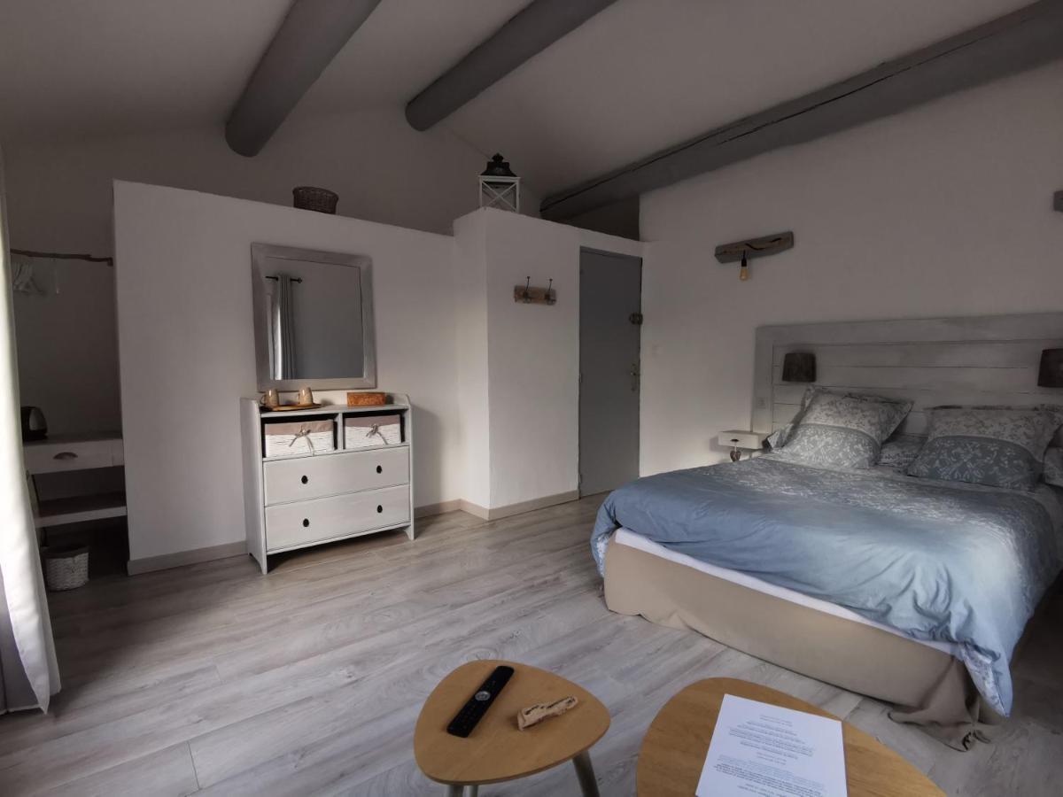 B&B Les Charmettes Vedène Extérieur photo
