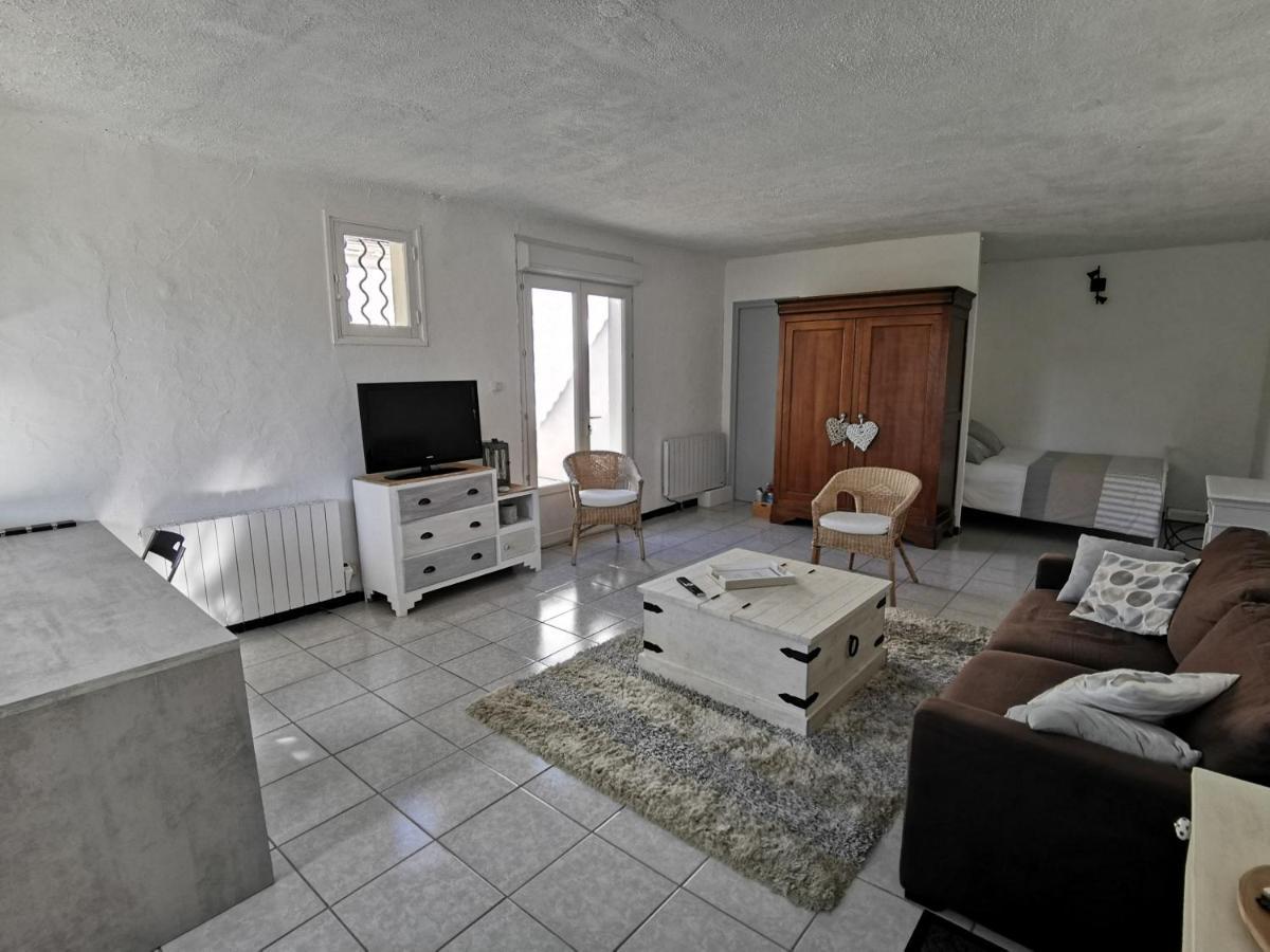 B&B Les Charmettes Vedène Extérieur photo